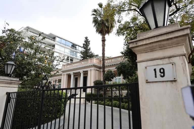 Κυβέρνηση 2.0 ή προσωρινή λύση; Η επόμενη μέρα θα δώσει απαντήσεις