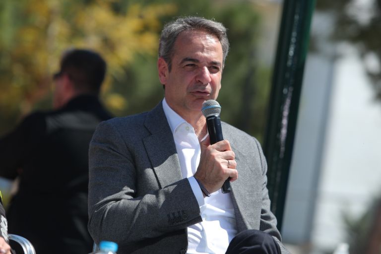 «Ψηφιακό μάτι» στους δρόμους: Η κυβέρνηση κηρύσσει πόλεμο στα τροχαία με κάμερες παντού