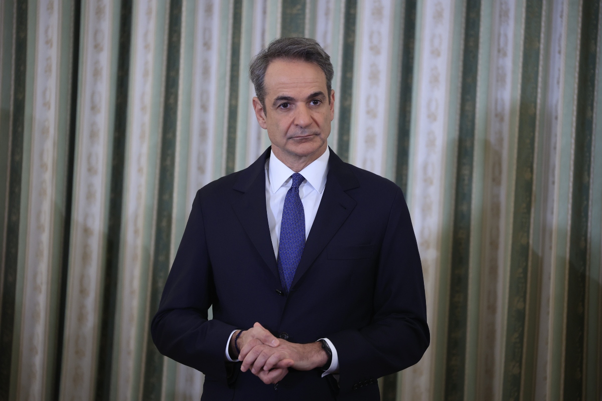 Ανασχηματισμός: Κινήσεις ισορροπίας Μητσοτάκη με πολιτικά και θεσμικά μηνύματα