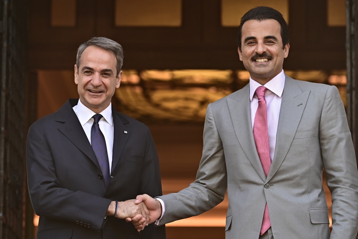 «Ευχαριστώ για τη στήριξη»: Επενδύσεις και εξελίξεις στη Μέση Ανατολή στη συνάντηση Μητσοτάκη Αλ Θάνι