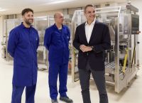 Μητσοτάκης: Επισκέφθηκε εγκαταστάσεις φαρμακοβιομηχανιών στην Τρίπολη – Ανοίγουν 1.500 νέες θέσεις