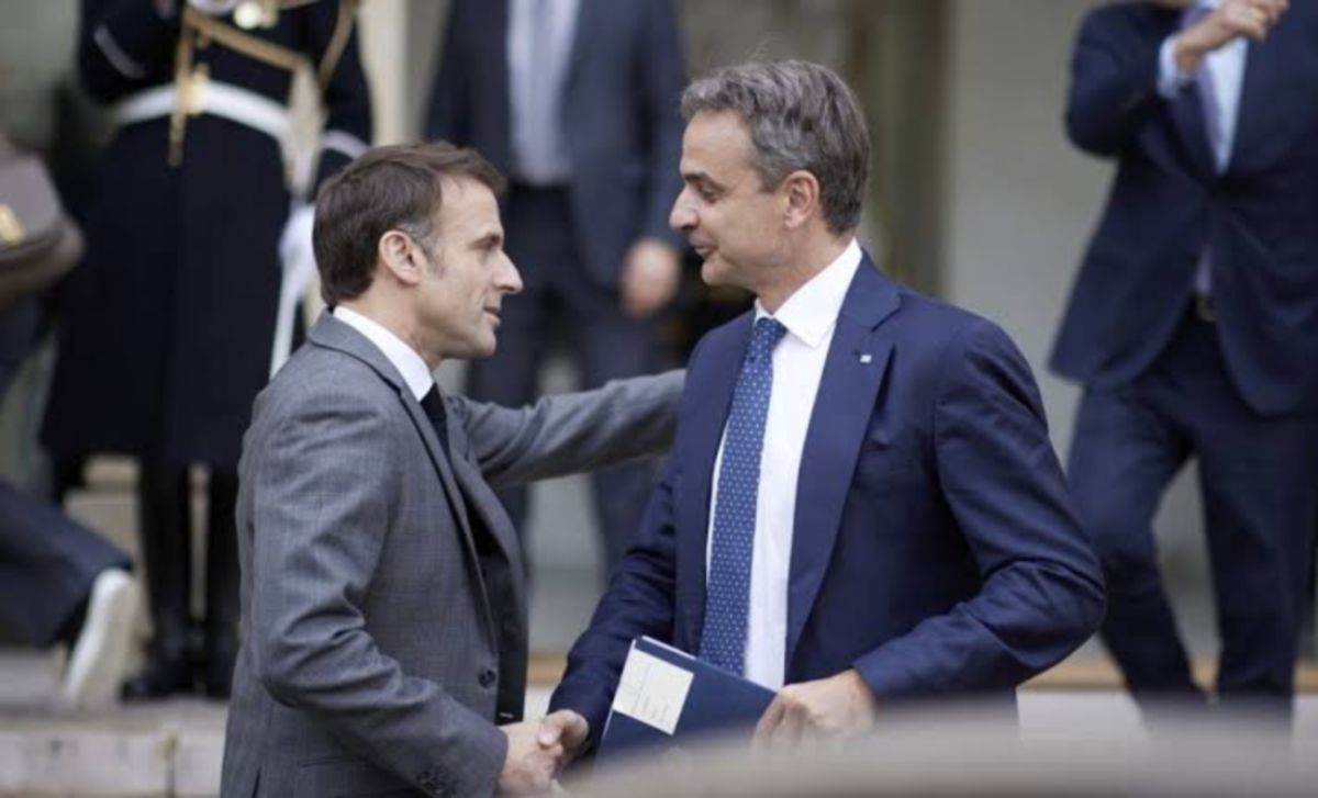 Bloomberg: Ελλάδα και Γαλλία ανανεώνουν για άλλα πέντε χρόνια την αμυντική τους συμφωνία