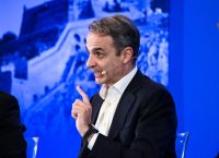 Μητσοτάκης: 36 δισ. και «επιτελικό κράτος» – μήνυμα ενότητας με αιχμές εντός ΝΔ