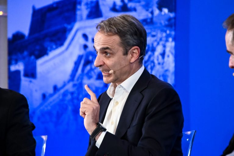 Μητσοτάκης: 36 δισ. και «επιτελικό κράτος» – μήνυμα ενότητας με αιχμές εντός ΝΔ