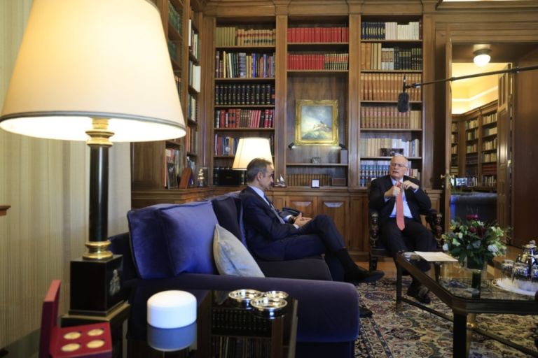 Μητσοτάκης–Τασούλας: «Success story», Παπανδρέου και μήνυμα για χρέος & Ευρώπη