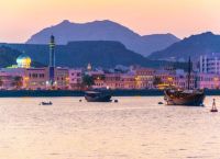 Πώς το Ομάν Μετατράπηκε στο Νέο Διπλωματικό Κέντρο της Μέσης Ανατολής