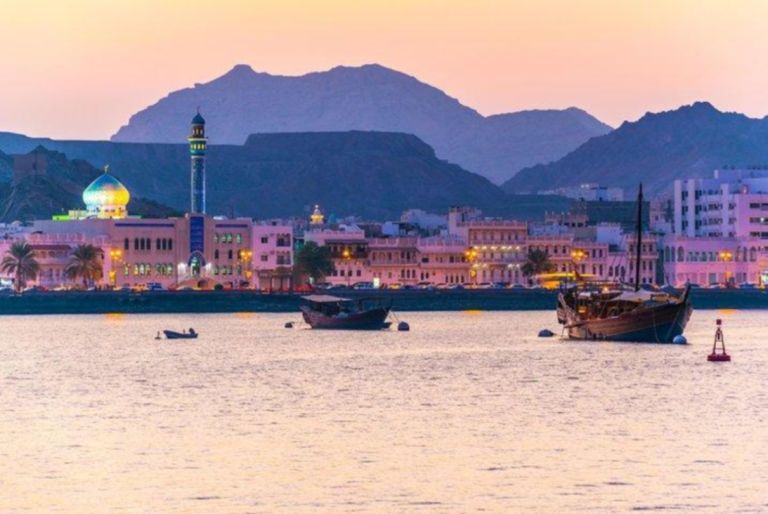 Πώς το Ομάν Μετατράπηκε στο Νέο Διπλωματικό Κέντρο της Μέσης Ανατολής