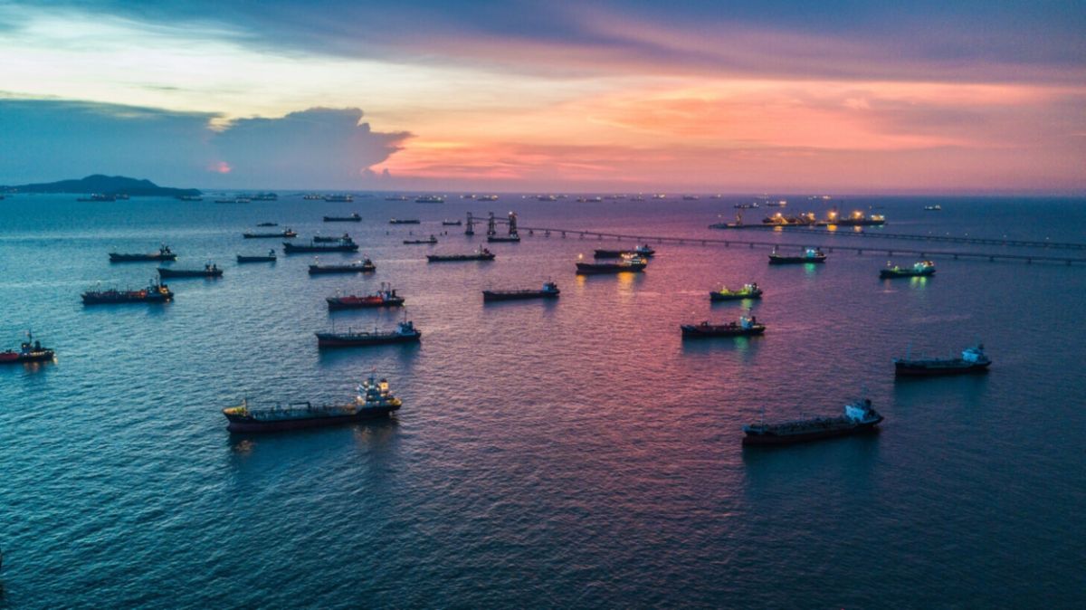 Σκιώδης Εφοδιαστική Πολιτική: Πώς η «Grey Fleet» Ανατρέπει τις Κυρώσεις και τον Παγκόσμιο Εμπορικό Χάρτη