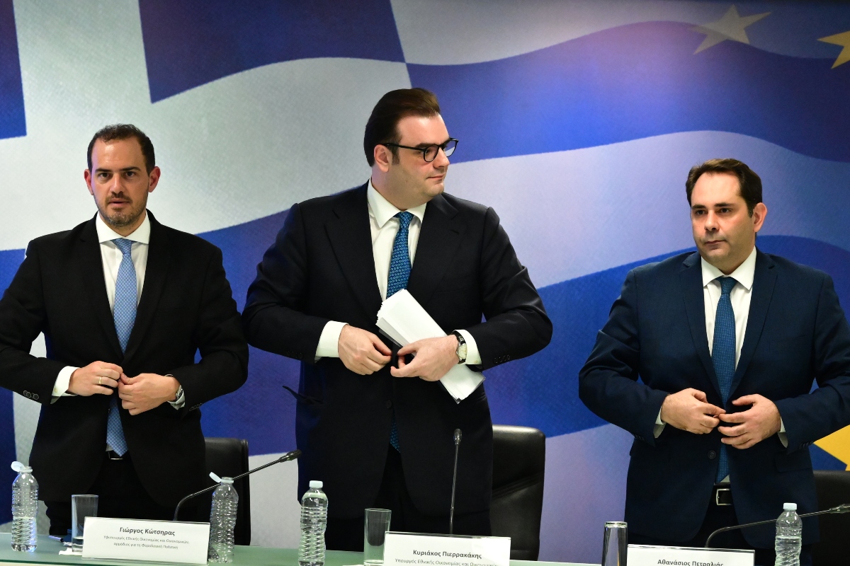 Νέα μέτρα στήριξης: Ποιους οφειλέτες αφορούν και πώς λειτουργούν-Οι τρεις βασικοί άξονες