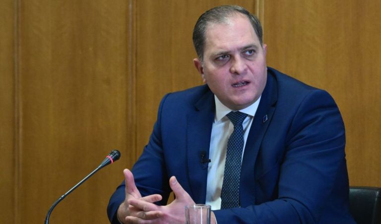 Σάρωση φοροδιαφυγής από την ΑΑΔΕ: εκατομμύρια σε ΙΚΕ, e-shops και «αόρατα» εισοδήματα