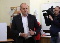 Σοκ στην ΕΕ: Ο Ράντεφ σαρώνει – Προς Ρωσία ή προς Βρυξέλλες η Βουλγαρία;