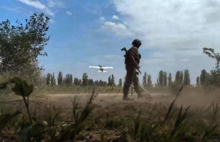 Επανεκκίνηση εκατέρωθεν επιθέσεων με drones μεταξύ Ρωσίας και Ουκρανίας μετά την εκεχειρία του Πάσχα