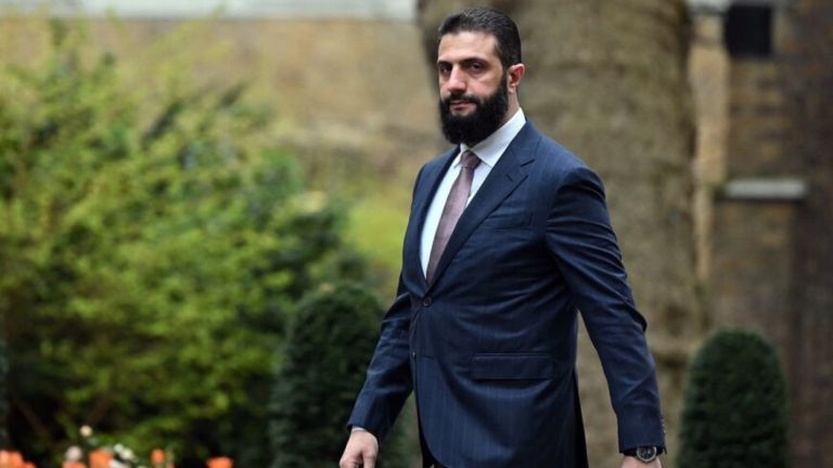 Στροφή στη Μέση Ανατολή: Ο Σαράα στο Ριάντ ενώ η Συρία ξαναγράφει τον χάρτη μετά τον πόλεμο Ιράν