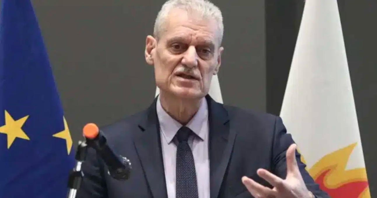 Ο στρατηγός των κρίσεων: ο Τουρνάς παίρνει το τιμόνι της Πολιτικής Προστασίας