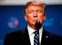 Προειδοποίηση Τραμπ στο Ιράν: Φορτώνουμε πλοία με πυρομαχικά-Θα τα χρησιμοποιήσουμε αν δεν υπάρξει συμφωνία