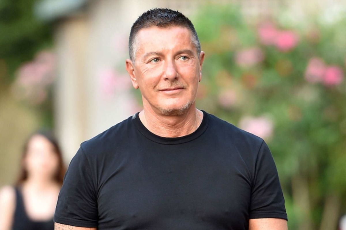 Dolce & Gabbana: Παραιτήθηκε ο Στέφανο Γκαμπάνα