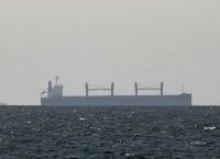 Στον «πάγο» η εκεχειρία: ΗΠΑ καταλαμβάνουν ιρανικό πλοίο – Τεχεράνη υπόσχεται αντίποινα