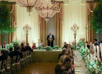 Δείπνο Τραμπ με Κάρολο στον Λευκό Οίκο: Μηνύματα συμμαχίας,αιχμές για Δημοκρατικούς και επίκληση στον Σαίξπηρ