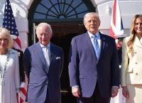 Διπλωματικό θρίλερ: Ο Κάρολος στον Λευκό Οίκο με φόντο πόλεμο και ρήγμα ΗΠΑ–Βρετανίας