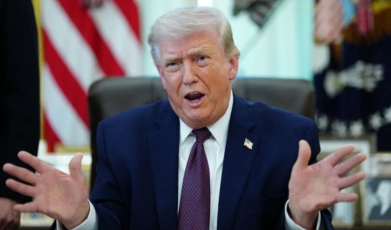 Τραμπ: Δασμοί 50% σε όσους δίνουν όπλα στο Ιράν – Δεν θα υπάρξει εμπλουτισμός ουρανίου