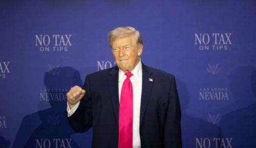 «Μικρή παράκαμψη» ή παγκόσμιος κίνδυνος; Ο Τραμπ προκαλεί με δηλώσεις για τον πόλεμο στο Ιράν