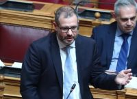 Βουλή: Έντονη αντίδραση των Παπασταύρου και Τσάφου στις κατηγορίες Πολάκη για τις τιμές ηλεκτρικής ενέργειας