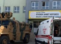 Ένοπλη επίθεση σε λύκειο στην Τουρκία: Τουλάχιστον 18 τραυματίες, αυτοκτόνησε ο δράστης