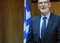 Πολιτικός σεισμός για τις υποκλοπές: Ζητούν παραίτηση Τζαβέλλα