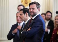 «ΣΤΗΝ ΚΟΚΚΙΝΗ ΖΩΝΗ»: Οι μυστικές επαφές ΗΠΑ–Ιράν στο Ισλαμαμπάντ κρίνουν τον πόλεμο