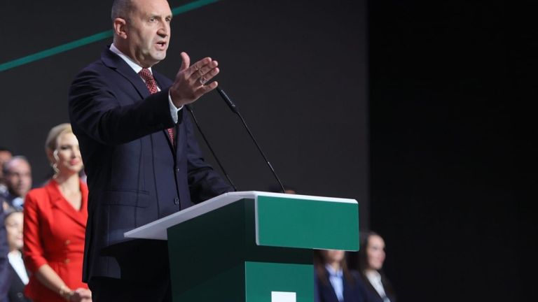 Κάλπες σε τροχιά ρήξης: Η Βουλγαρία ψηφίζει με φόντο γεωπολιτικές σκιές