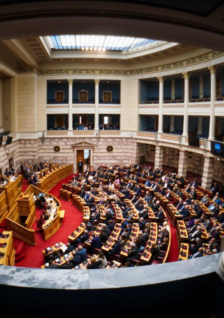 Βουλή σε πολιτική απογείωση: Κράτος Δικαίου, Λαζαρίδης και συνταγματική αντεπίθεση