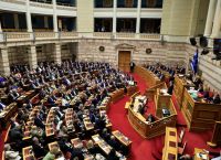 Ρήγμα στη ΝΔ: Το μήνυμα Μητσοτάκη και η κρίσιμη μάχη των “11+2” βουλευτών