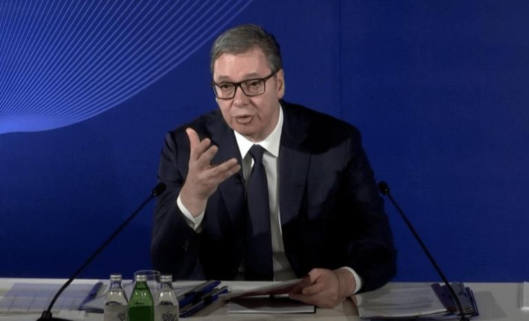 Πρόωρες κάλπες ή ελεγχόμενη εκτόνωση; Η Σερβία στο όριο πολιτικής ανάφλεξης