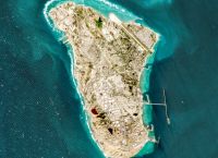 Οι ΗΠΑ χτυπούν το Νησί Χαργκ του Ιράν–Ο Τραμπ απειλεί «ολόκληρη τον πολιτισμό» για το Στενό του Χορμούζ