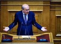 «Εκλογές να τελειώνουμε»–Σφοδρή αντιπαράθεση με Ανδρουλάκη «Καμιά φορά τα αιτήματα γίνονται δεκτά» Χατζηδάκης