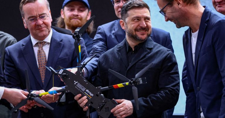 Διπλωματία drones: Το νέο όπλο του Ζελένσκι φέρνει συμμάχους αλλά δοκιμάζει την αντοχή της Ουκρανίας