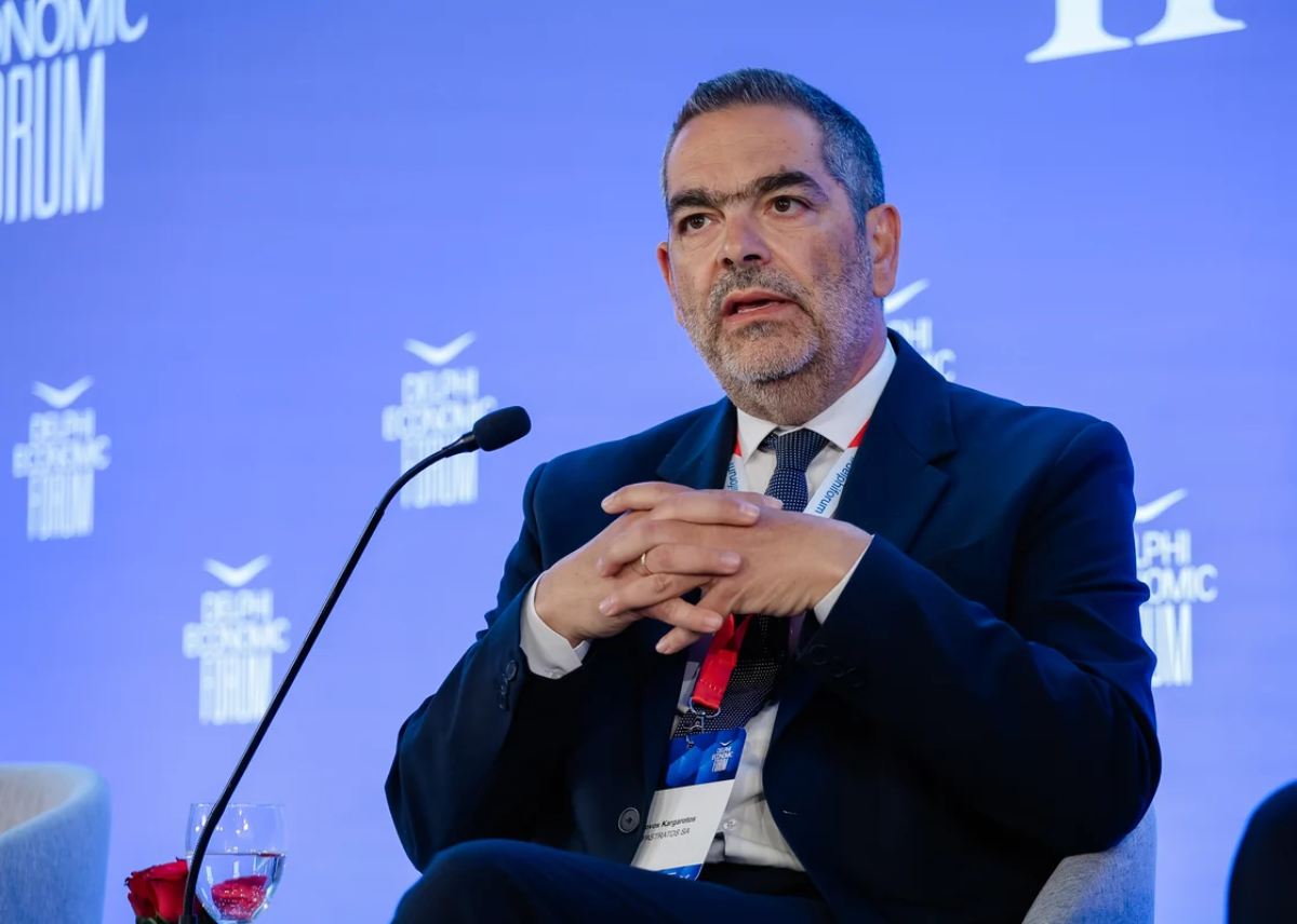 Από τον Νόμο στην Πράξη: Πώς η Τεχνολογία Κλείνει το Κενό για την Προστασία των Νέων