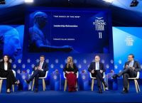 Ηγεσία σε Πραγματικό Χρόνο: Όταν η Αλλαγή Δεν Περιμένει