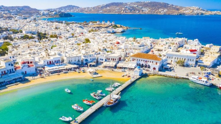 Airbnb: Η Ελλάδα καταγράφει τις μεγαλύτερες αυξήσεις τιμών το καλοκαίρι στην Ευρώπη