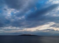 Καιρός: Ψυχρή εισβολή με βροχές, καταιγίδες και χιόνια