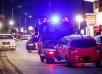 Ανατριχίλα από τα ουρλιαχτά της μάνας του 20χρονου στην Κρήτη – Βρήκε το παιδί της νεκρό στο δρόμο