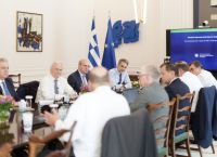 Σύσκεψη στο Μαξίμου υπό τον Μητσοτάκη για αγροτικές ενισχύσεις και μέτρα αντιμετώπισης ζωονόσων