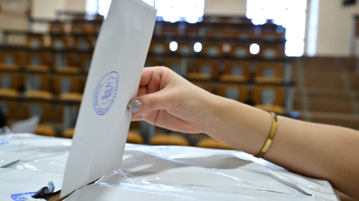 Φοιτητικές εκλογές 2026: Προς 39η συνεχόμενη νίκη η ΔΑΠ-ΝΔΦΚ