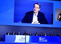 Τέσσερα μηνύματα Μητσοτάκη από το συνέδριο της ΝΔ: Κάλπες, διλήμματα και εσωκομματικές σκιές