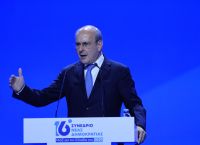 Χατζηδάκης: “Παρόντες στα εύκολα και στα δύσκολα — Υπηρετούμε κάτι μεγαλύτερο από τον εαυτό μας”