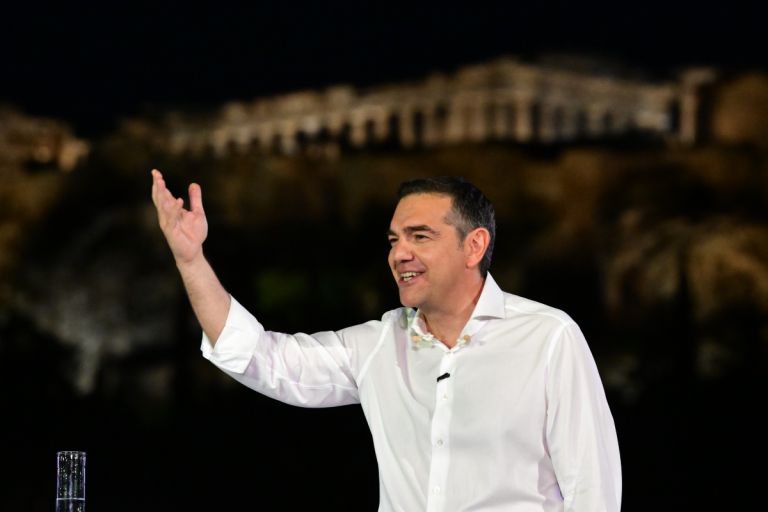 Ελληνική Αριστερή Συμπαράταξη: Ο Τσίπρας επιχειρεί επανεκκίνηση για τη συγκρότηση προοδευτικής πλειοψηφίας