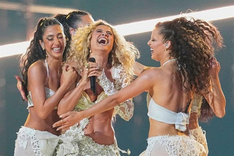 Eurovision 2026: «Κόρη μου φύγαμε για τελικό!» – Η Αντιγόνη έστειλε την Κύπρο στον μεγάλο τελικό