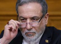 Ιράν: Ζητά «συνολική συμφωνία» ενώ η εύθραυστη ειρήνη στον Περσικό δοκιμάζεται