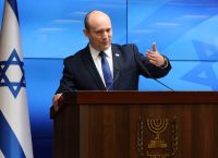 Μπένετ και Λάπιντ ενώνουν δυνάμεις απέναντι στον Νετανιάχου