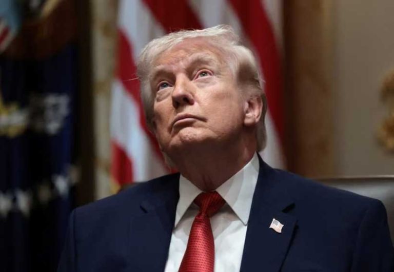 ΣΟΚ: Ο Τραμπ επανυποβάλλει αγωγή 10 δισ. κατά Wall Street Journal για το σκάνδαλο Έπσταϊν